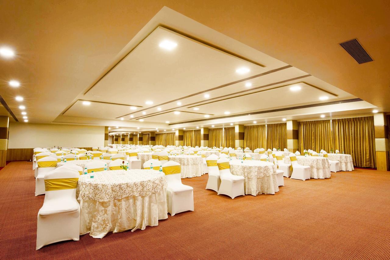 Hotel Central Park Manipal Zewnętrze zdjęcie