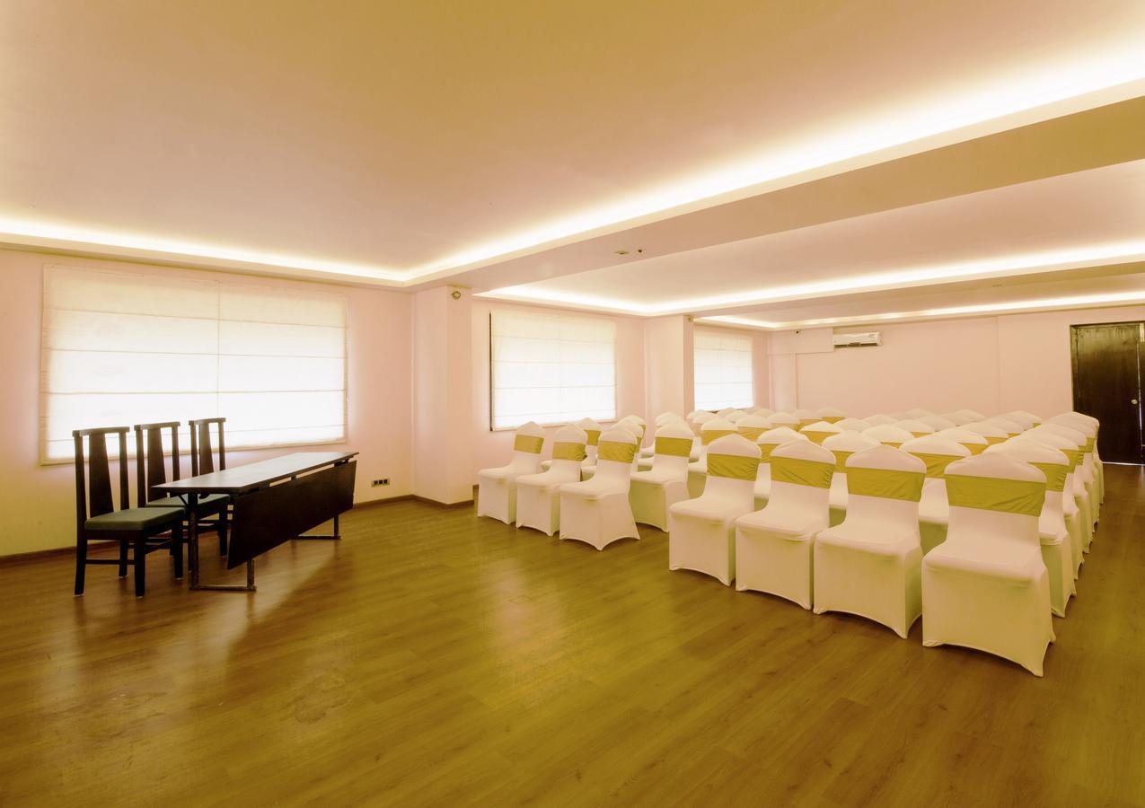 Hotel Central Park Manipal Zewnętrze zdjęcie